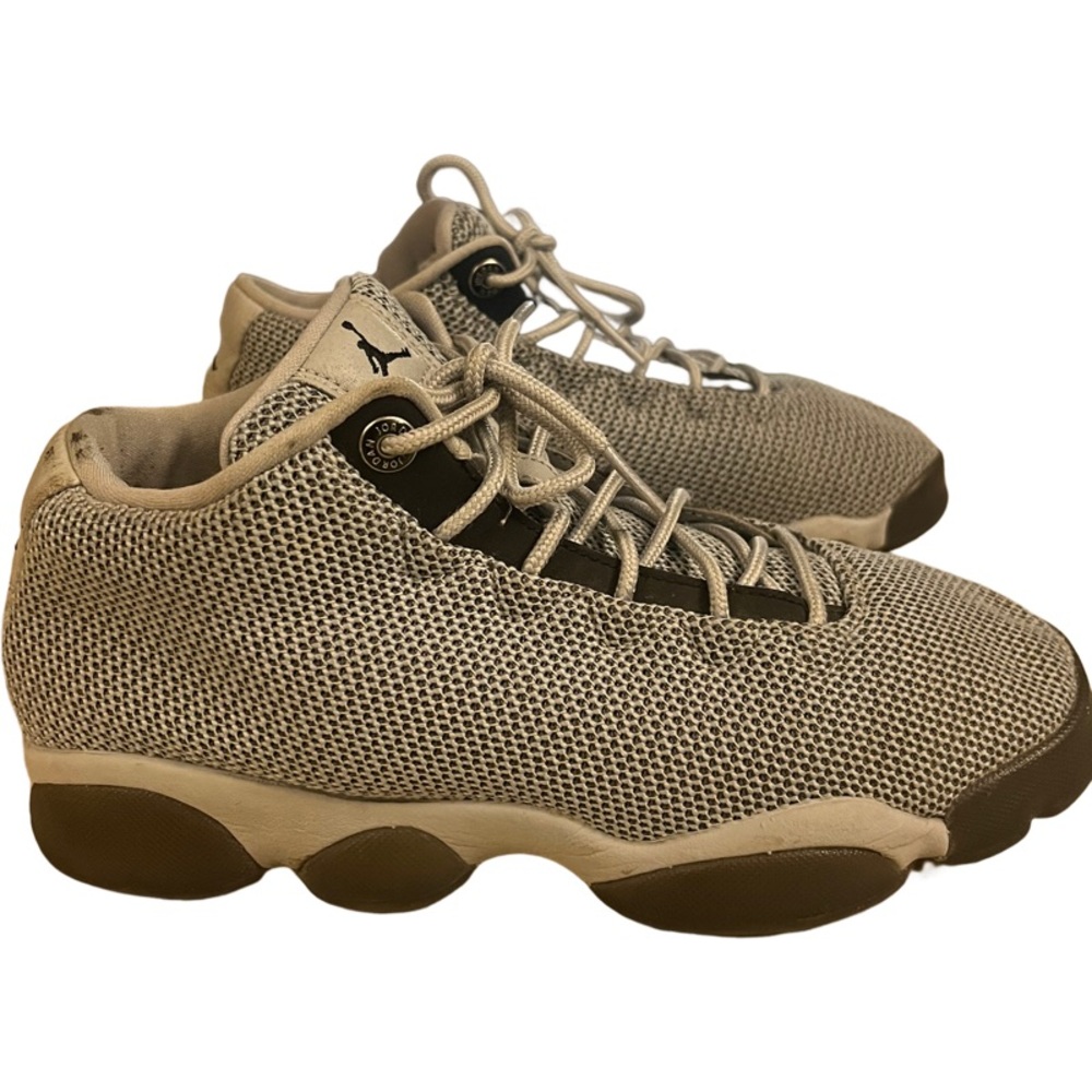 Air Jordan Horizon Low Top Trainers Shoes Gray Lace Up 845098-003 Size 8